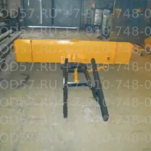 Отвал коммунальный гидроповоротный (с гидроуширителями) для трактора МТЗ 82