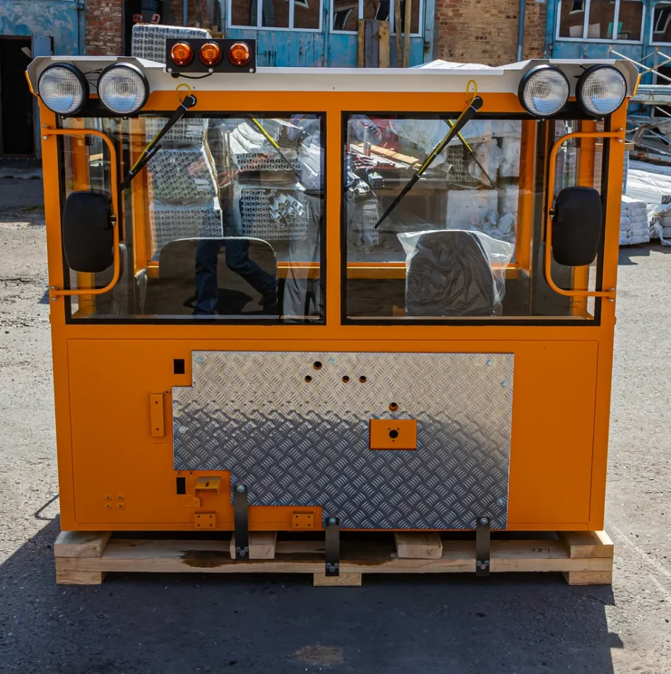 Кабина на трактор К-700 Кировец — фото 2