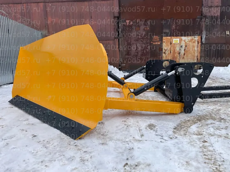 Клиновидный отвал К-7М, ширина 3,5 м