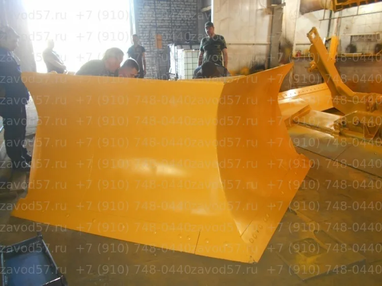 Клиновидный отвал К-744, ширина 3,5 м