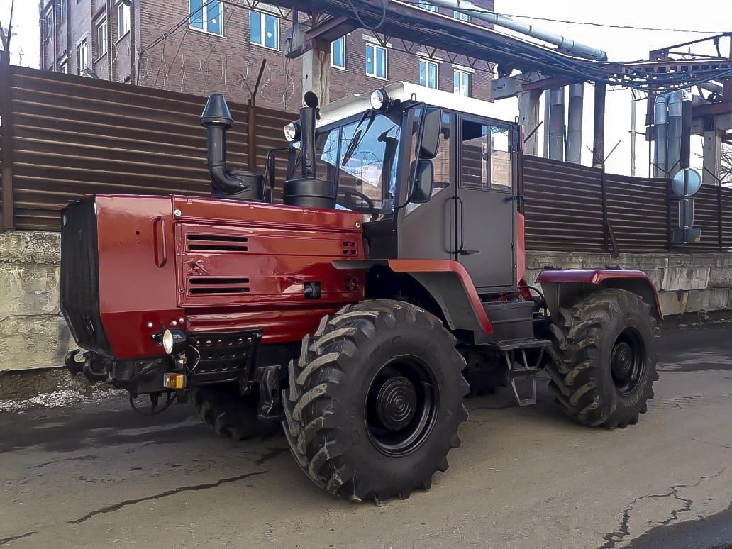 Трактор Т-150К с новой кабиной